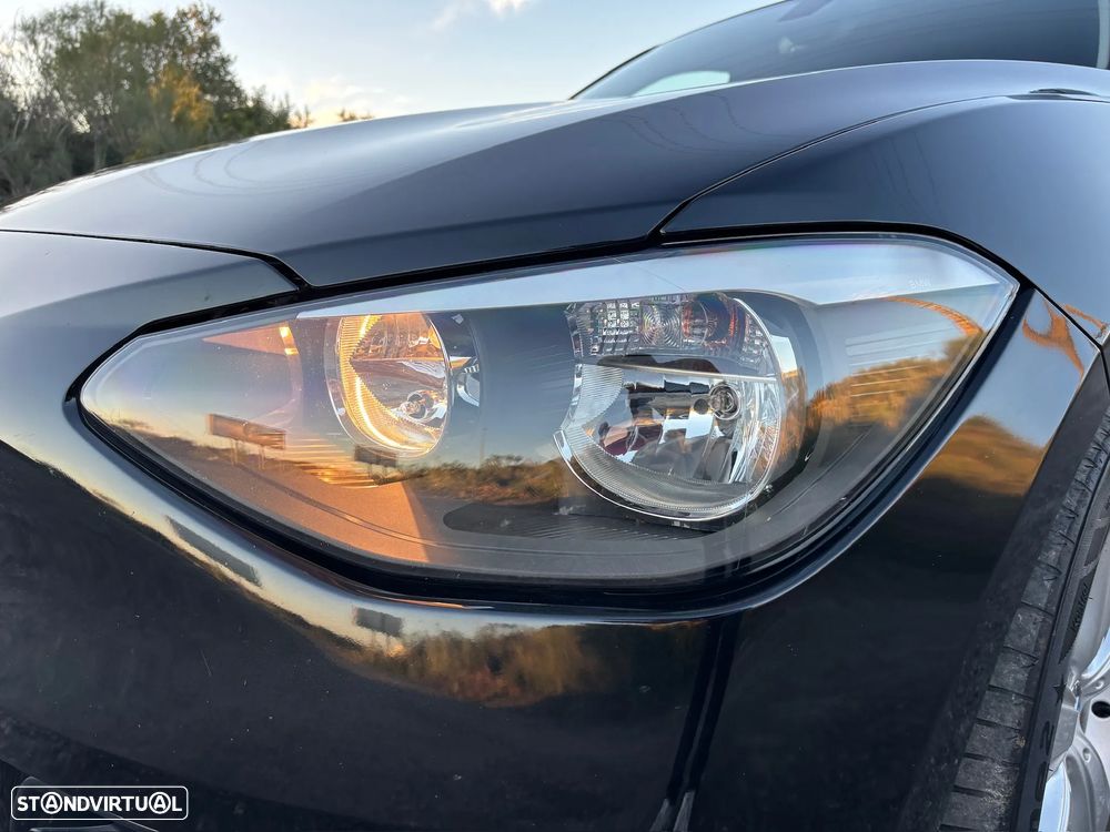 BMW 118 dA Line Sport - 41