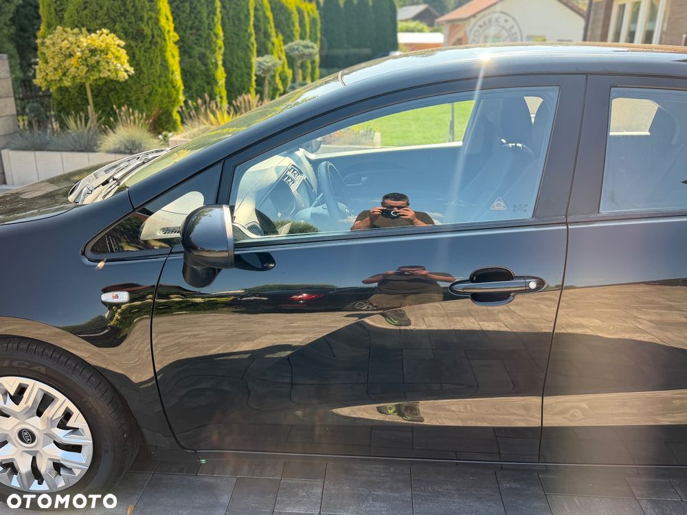 Kia Rio 1.2 Edition 7 - 25