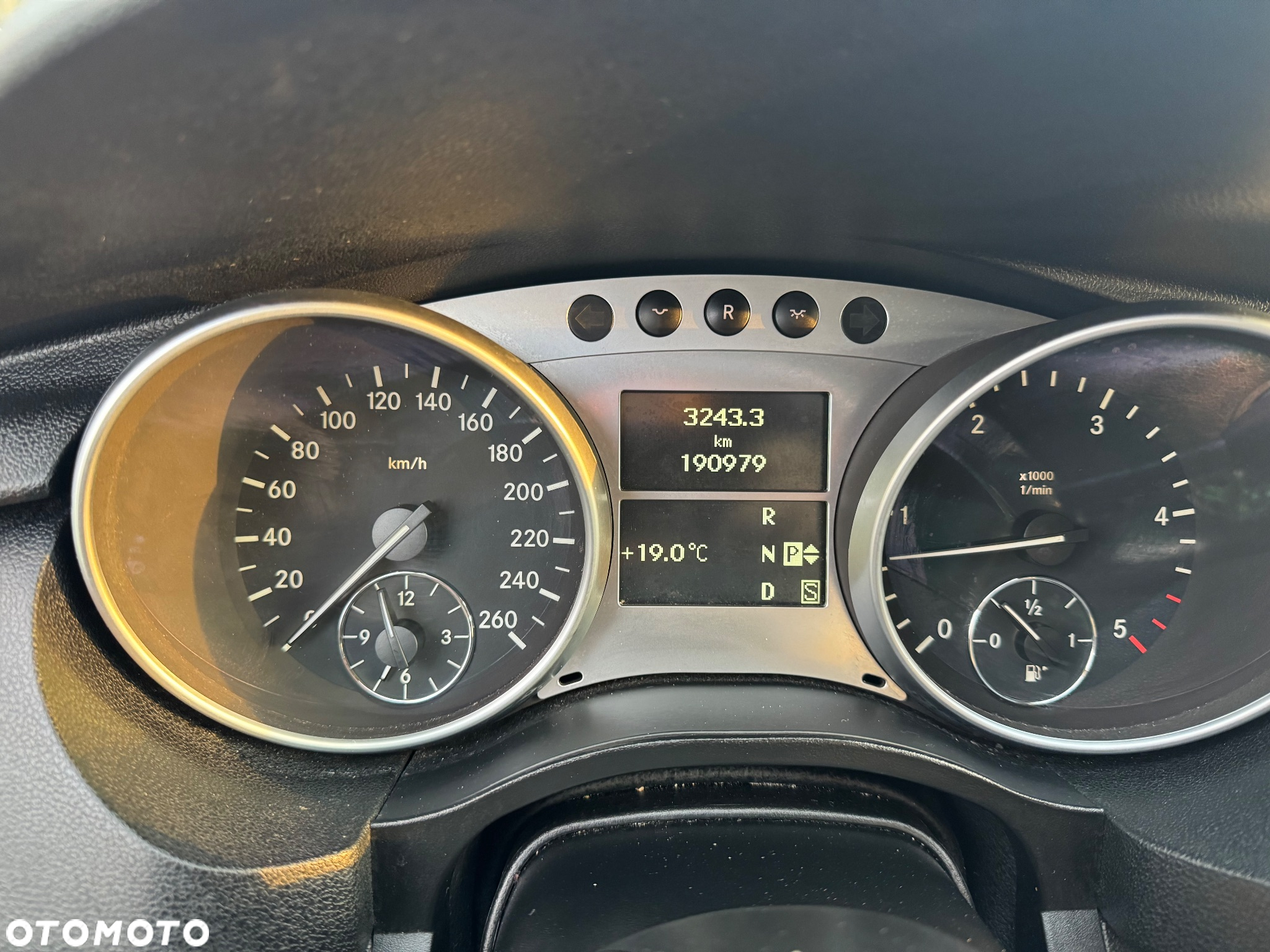 Mercedes-Benz Klasa R 280 CDI 4-Matic - 13