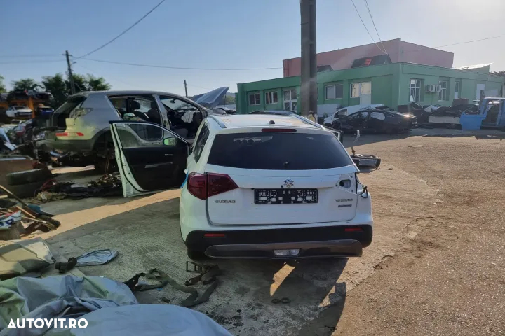 bara spate armatura haion tripla stop oglinda stanga dreapta fuzeta planetara etrier calaret  brat bascula timonerie Suzuki Vitara 4 facelift motor 1.4T   hybrid 130cp  K14D - 3