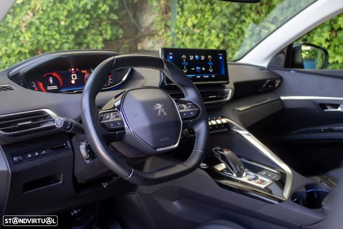 Peugeot 5008 1.5 BlueHDi GT EAT8 - 11