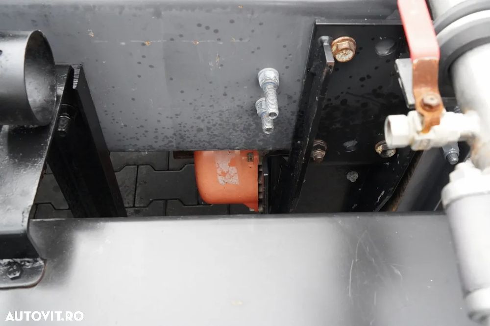 Scania G 410 / RETARDER / COMPRESOR MOUVEX / SISTEM HIDRAULIC / RETARDER / ADR COMPLET / I-PARK COOL - 19