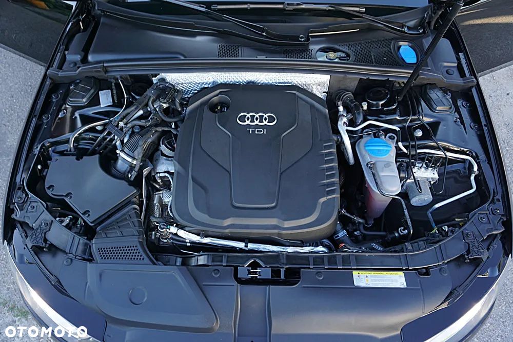 Audi A4 Avant 2.0 TDI DPF clean diesel S line Sportpaket - 40