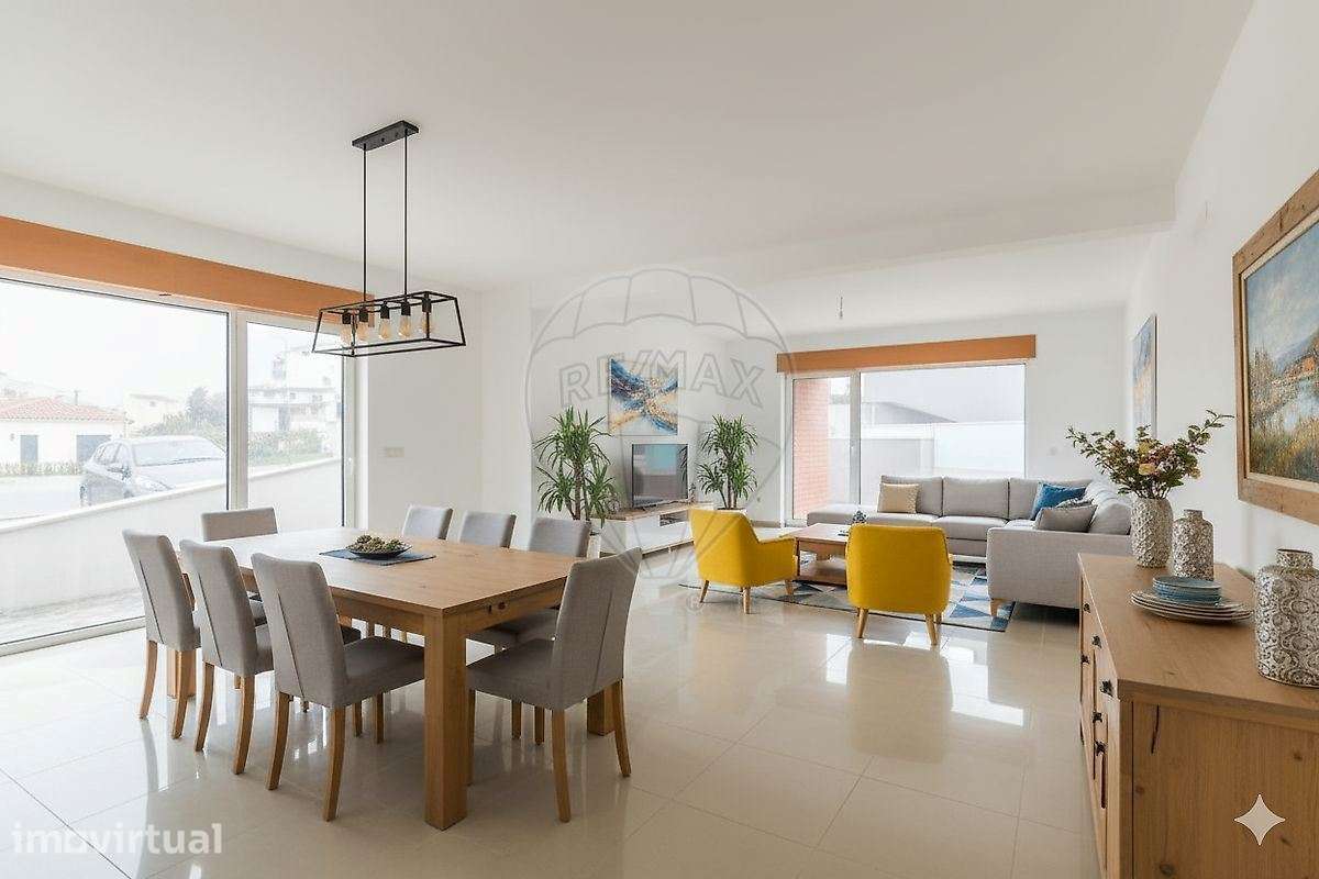 Venda de Moradia T4 + 1 em São Martinho do Bispo, Coimbra - Grande imagem: 3/28