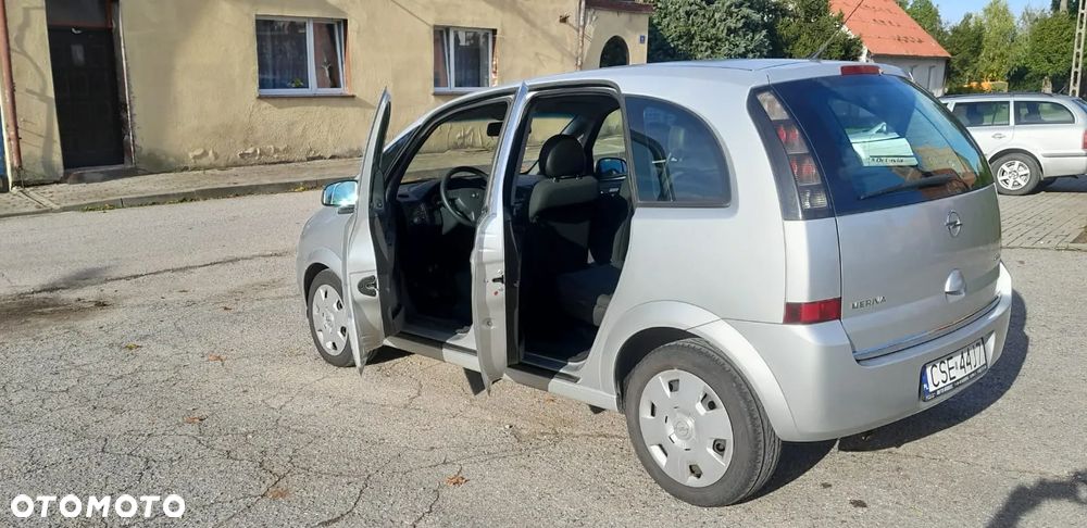 Opel Meriva - 13