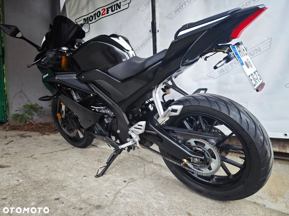 Yamaha YZF - 5