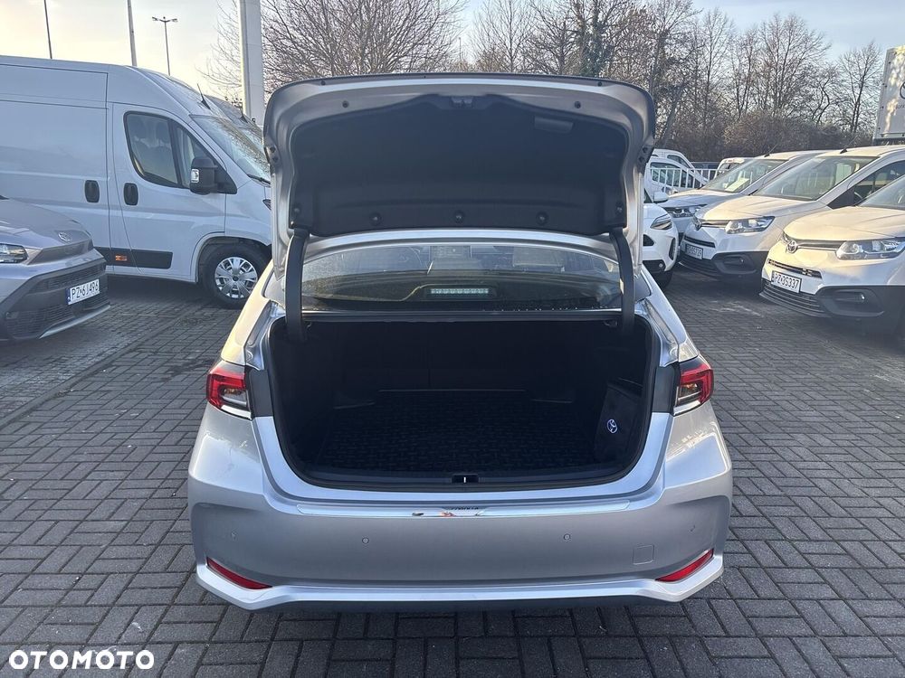 Toyota Corolla 1.8 Hybrid Comfort - 14