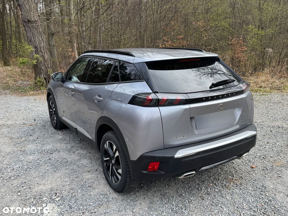 Peugeot 2008 1.2 PureTech Active Pack S&S - 9