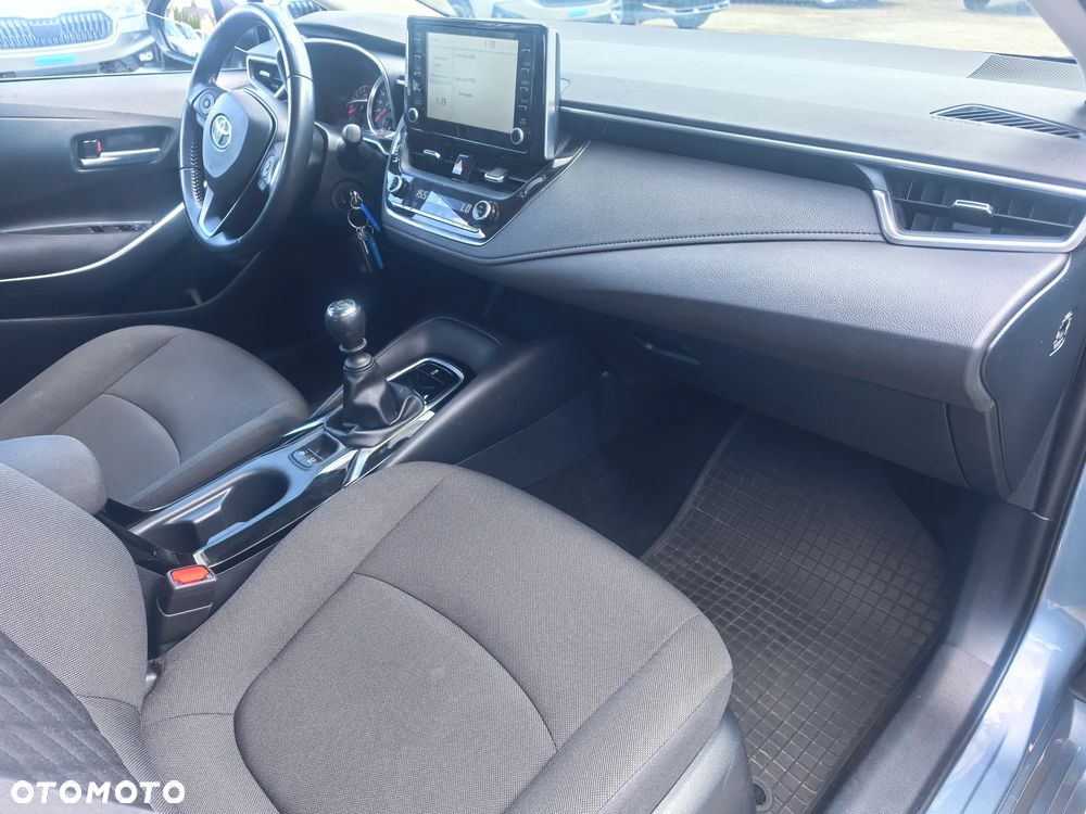 Toyota Corolla 1.5 Comfort - 16