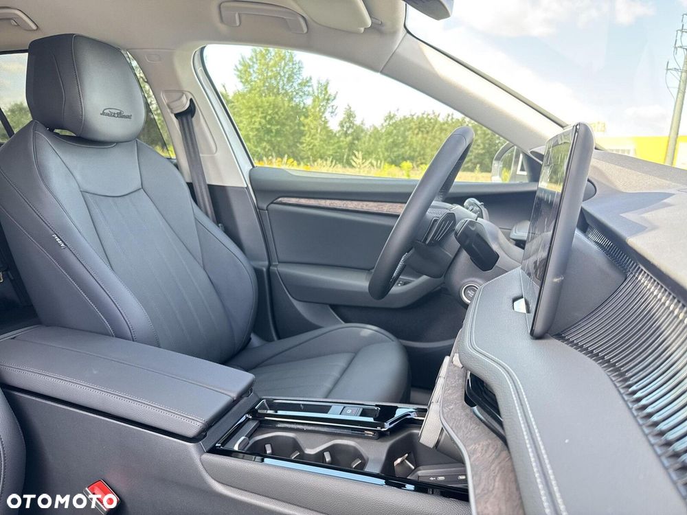 Skoda Superb 2.0 TSI 4x4 L&K DSG - 21