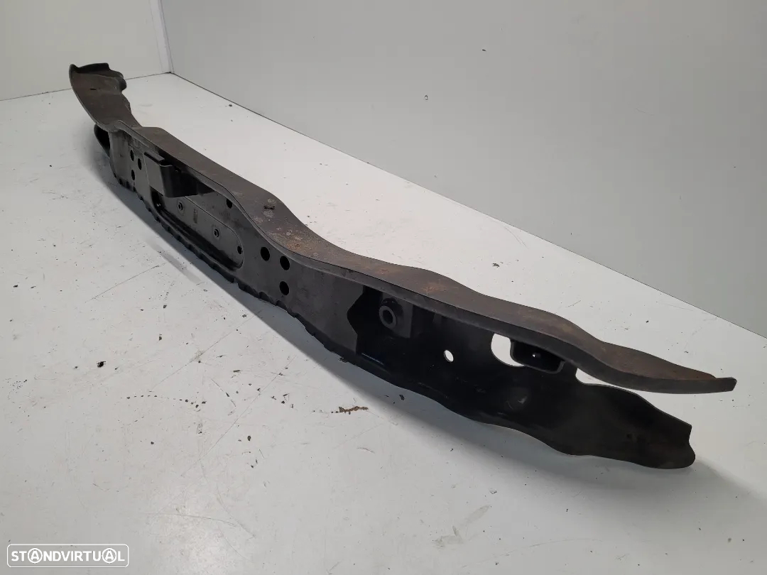 Reforço traseiro BMW 6 E63/E64 REF: 4423423 / 7185480 - 2