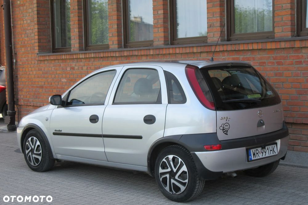 Opel Corsa 1.7 DTI Comfort - 3