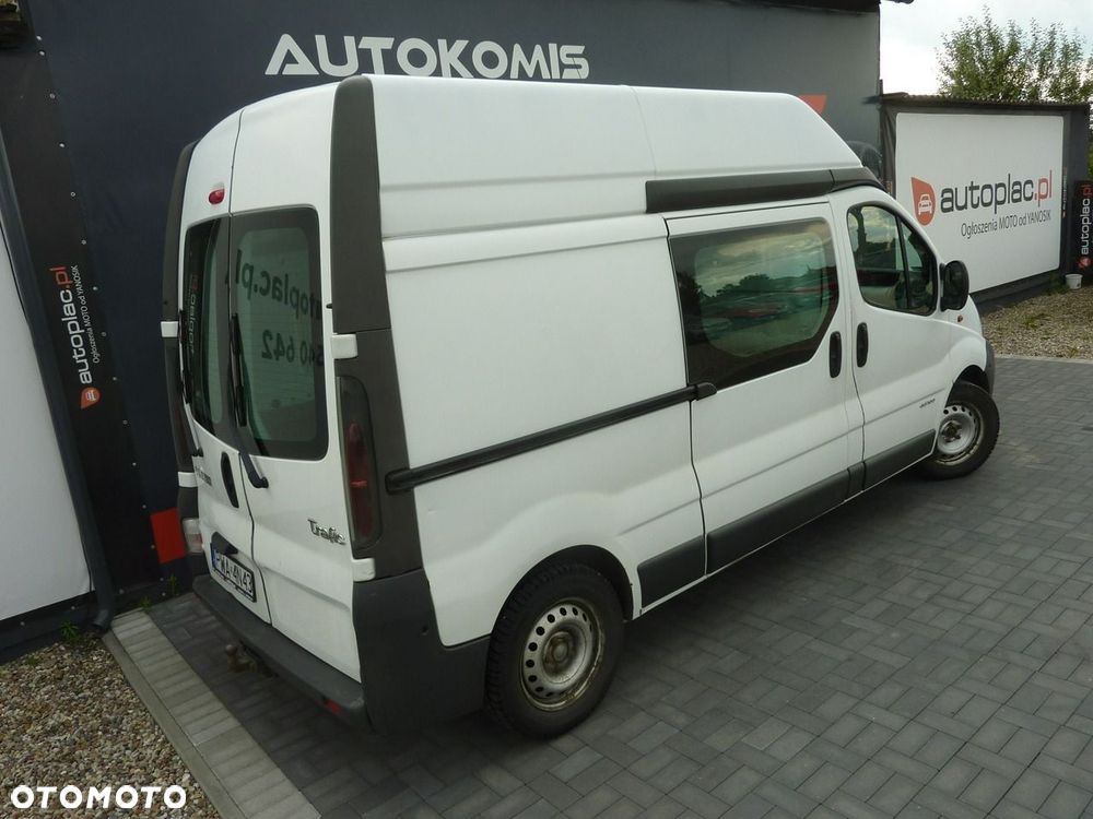 Renault Trafic - 8