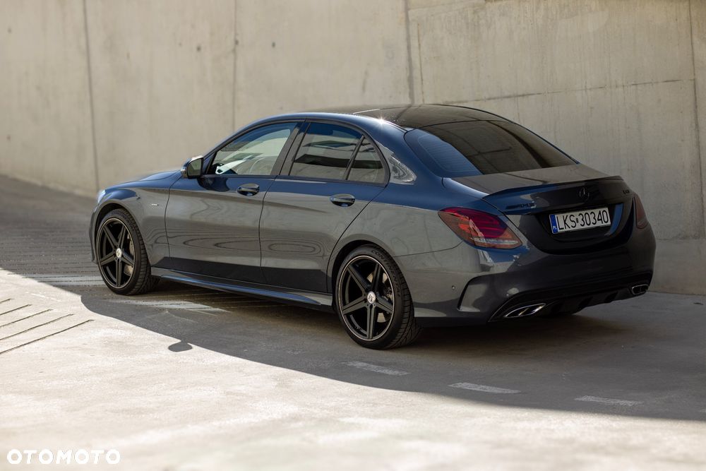 Mercedes-Benz Klasa C AMG 43 4-Matic - 5