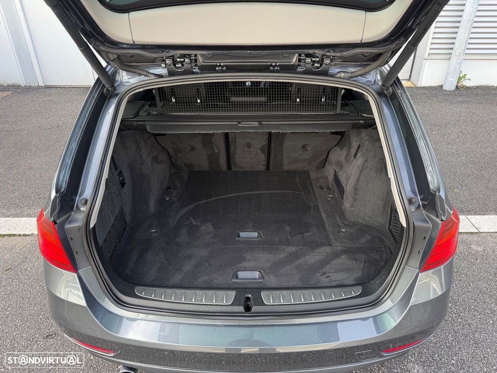 BMW 320 d Efficient Dynamics Edition Blue Perf. Luxury Line - 33