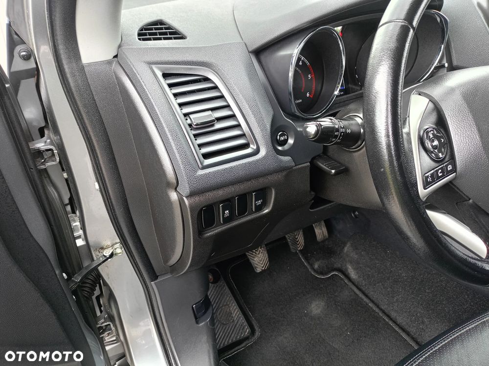 Mitsubishi ASX 1.8 DID Instyle NAVI AS&G - 21