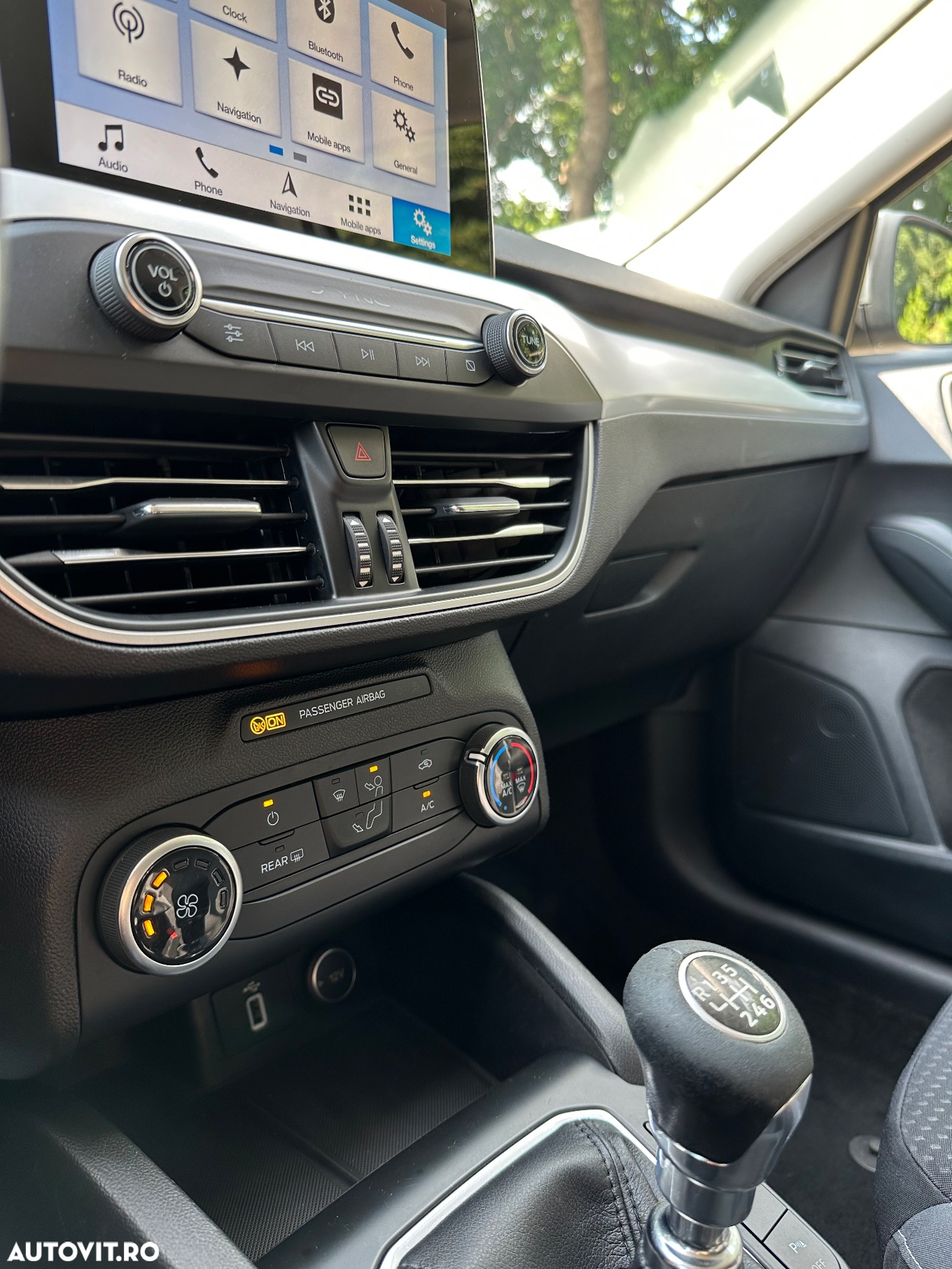 Ford Focus 1.5 EcoBlue Start-Stopp-System TITANIUM DESIGN - 31