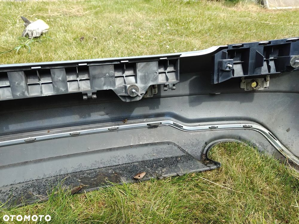 MERCEDES W204 LIft AMG SEDAN Zderzak tylny tył tyl pdc - 19