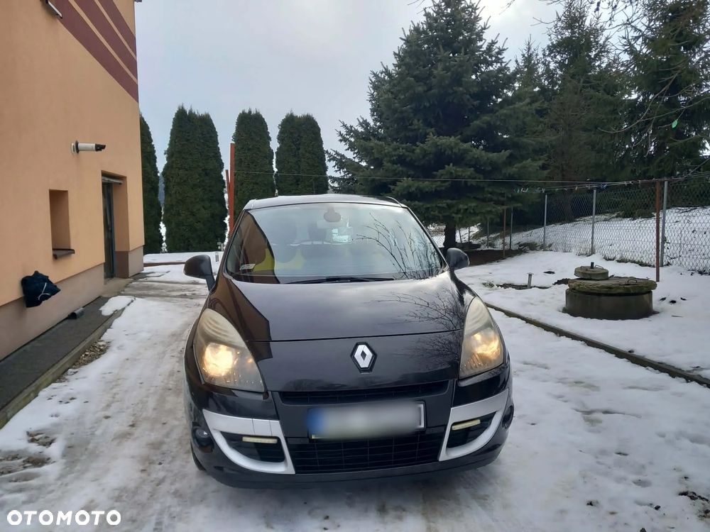 Renault Scenic - 8