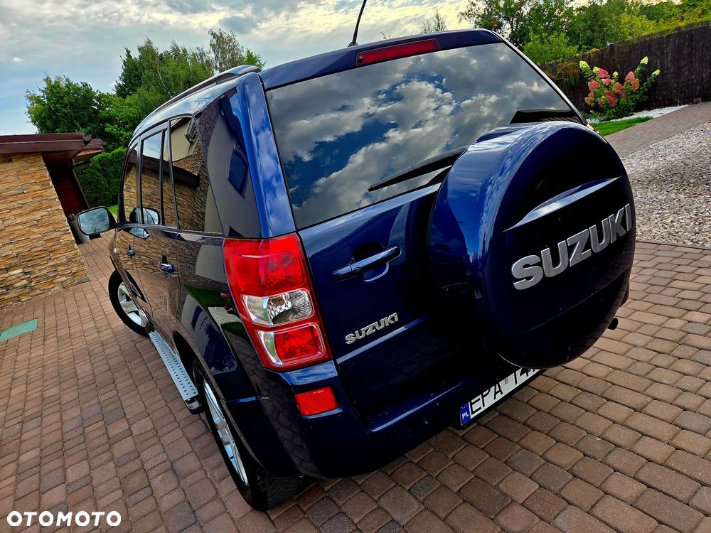 Suzuki Grand Vitara - 24