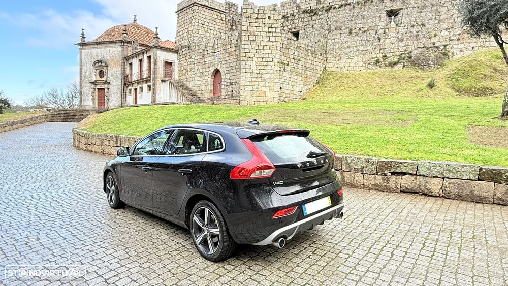 Volvo V40 2.0 D2 R-Design - 6
