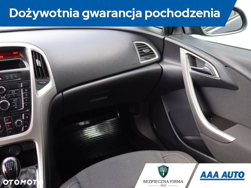 Opel Astra - 10
