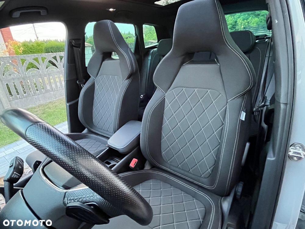 Skoda Karoq 2.0 TDI SCR 4x4 Sportline DSG - 26