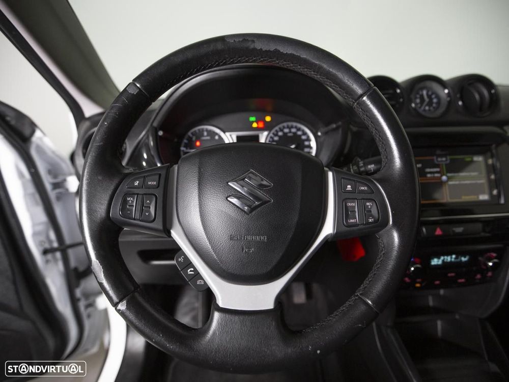 Suzuki Vitara 1.6 DDiS GLE 4WD - 15