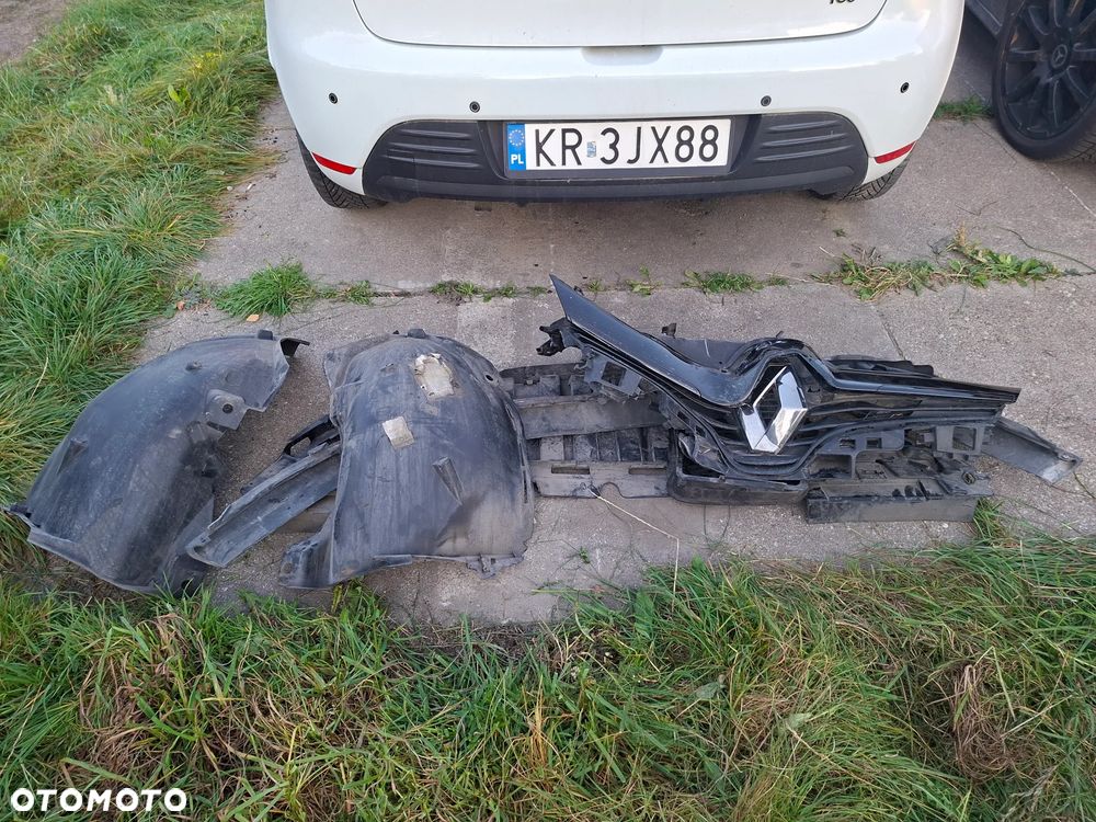 Renault Clio - 12