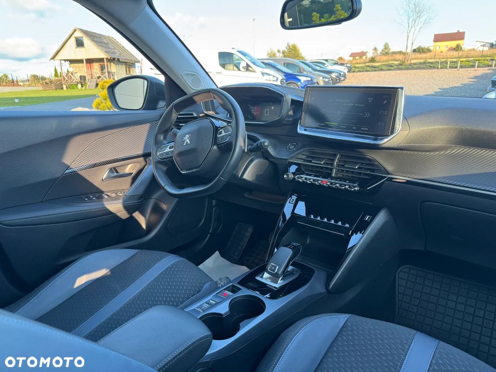 Peugeot 2008 - 18