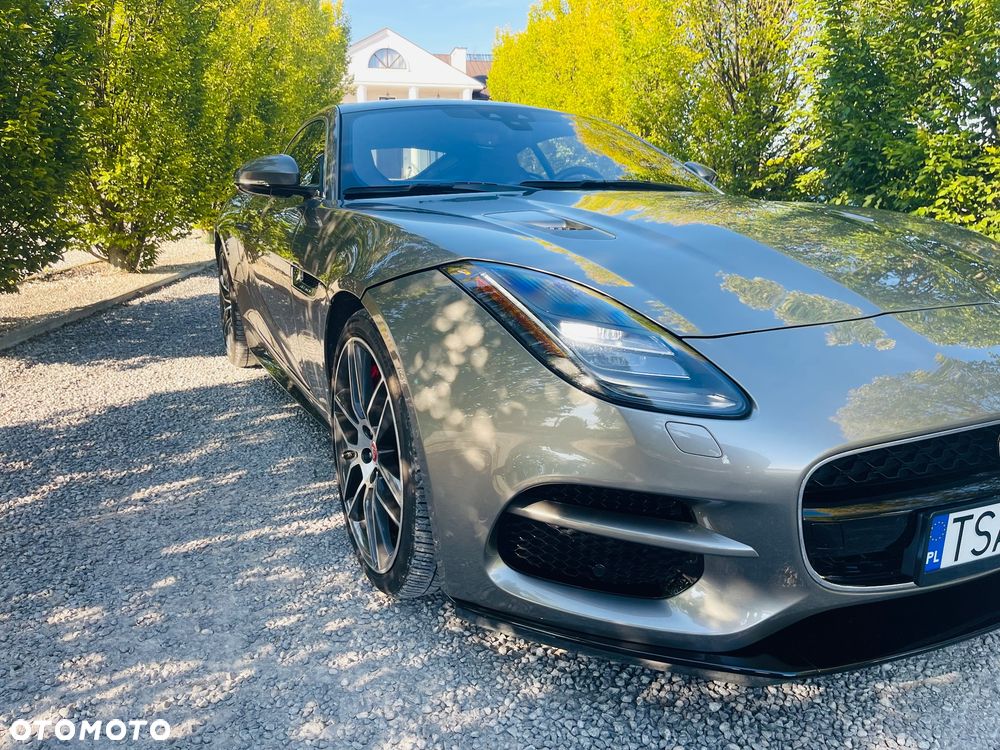 Jaguar F-Type AWD R - 4