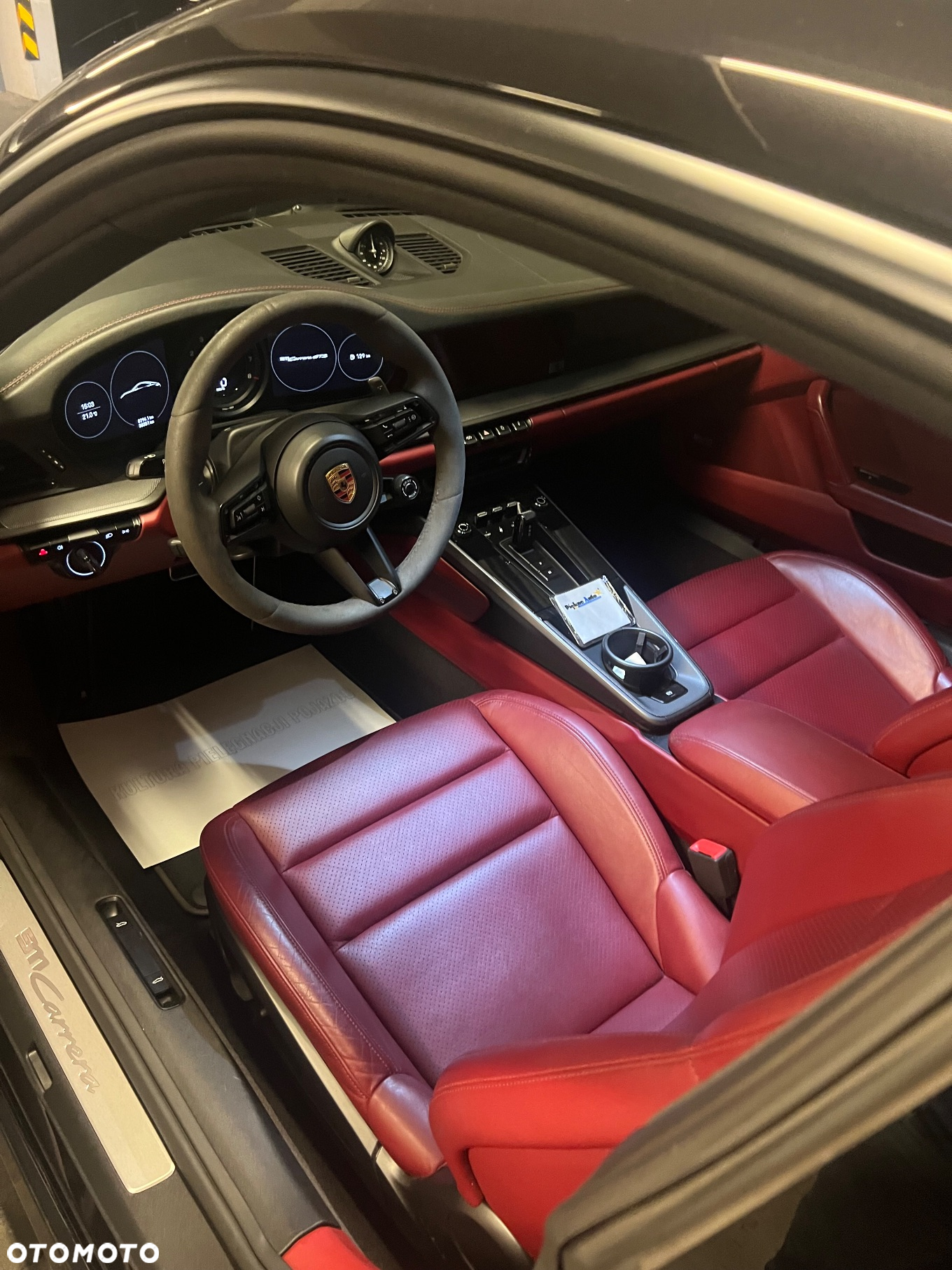 Porsche 911 Carrera - 20