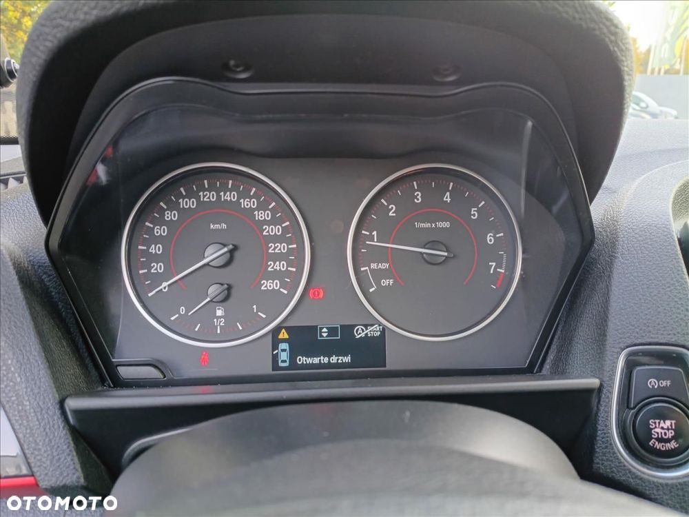 BMW Seria 1 114i - 14