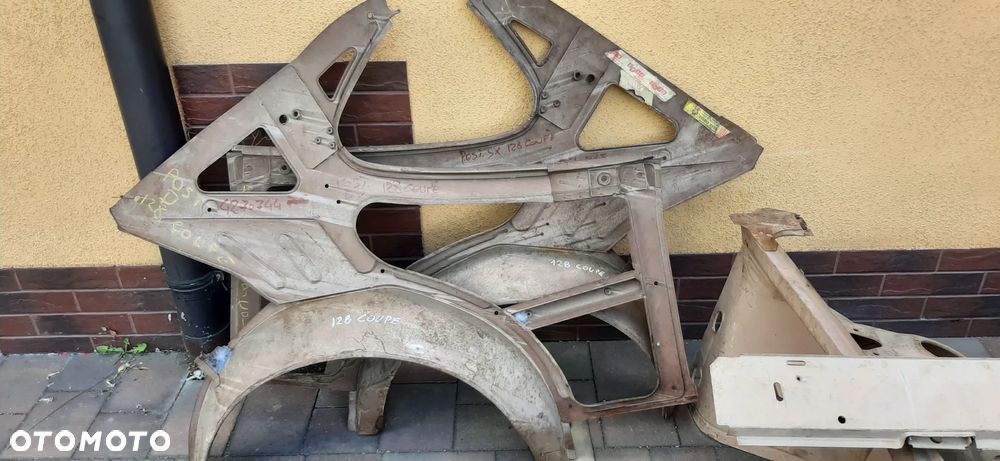 FIAT 850 FIAT 124 125 127 130 131 132 NOWE oryg. ele.  karoserii - 6