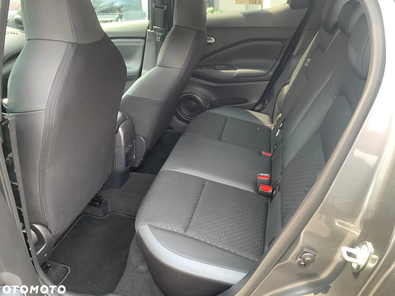 Nissan Juke 1.6 Hybrid N-Connecta AMT - 16