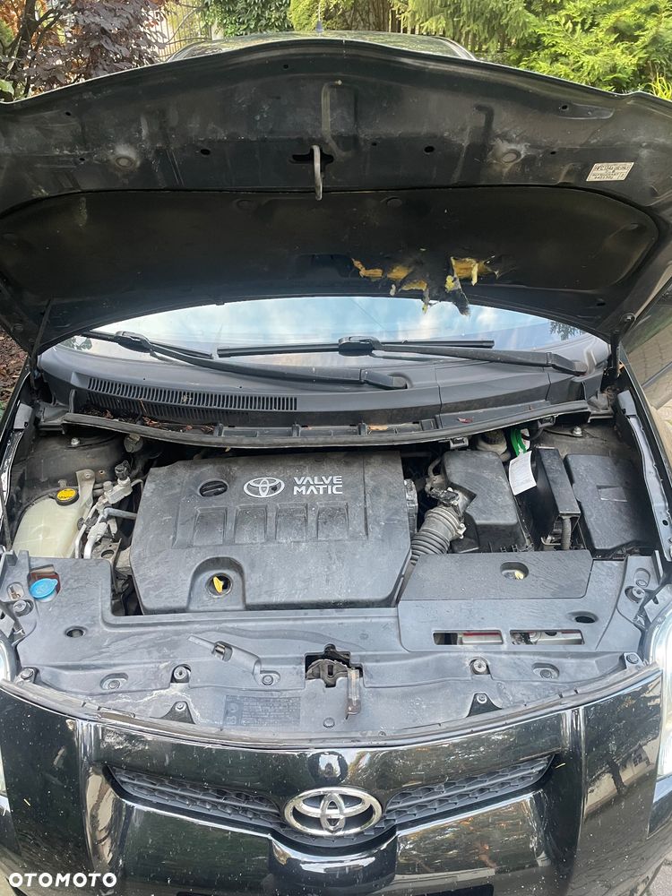 Toyota Auris - 8