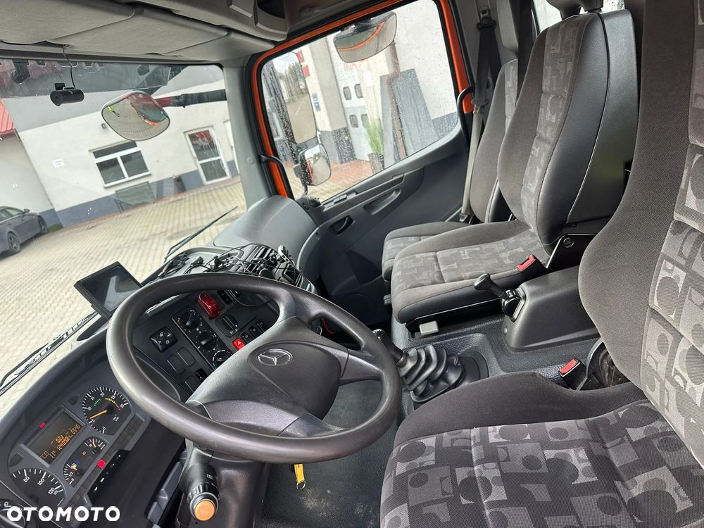 Mercedes-Benz Atego - 11