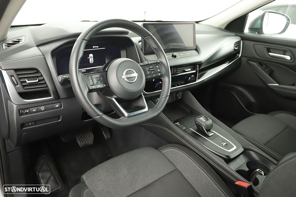 Nissan Qashqai 1.3 DIG-T N-Connecta Xtronic - 6