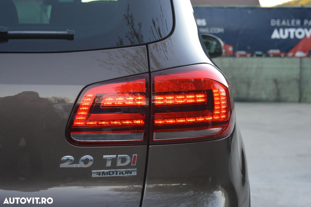 Volkswagen Tiguan 2.0 TDI DPF 4Motion BlueMotion Technology DSG Cup Sport & Style - 13