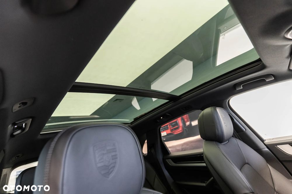 Porsche Cayenne E-Hybrid PHEV Black Edition - 27