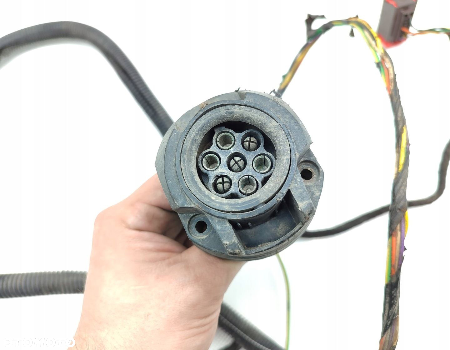 GNIAZDO HAKA CITROEN C4 GRAND PICASSO II 9010113980 - 2
