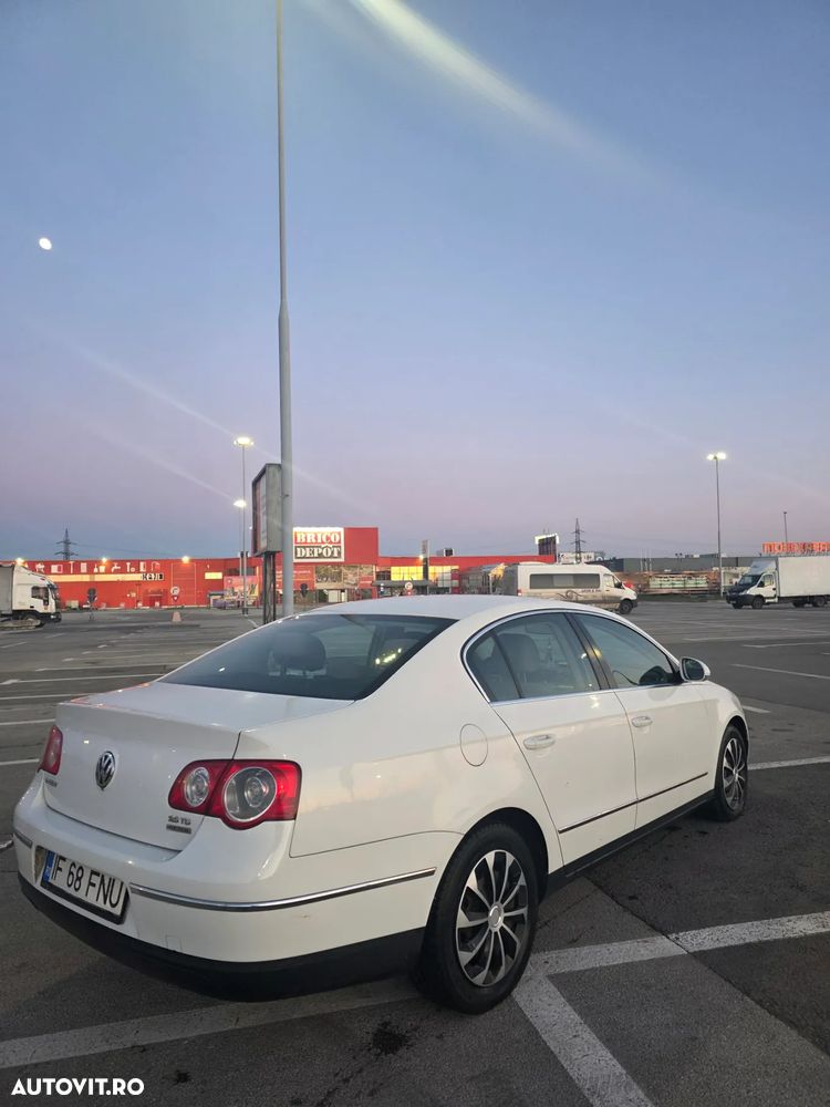 Volkswagen Passat Variant 2.0 TDI 4Motion Comfortline - 2