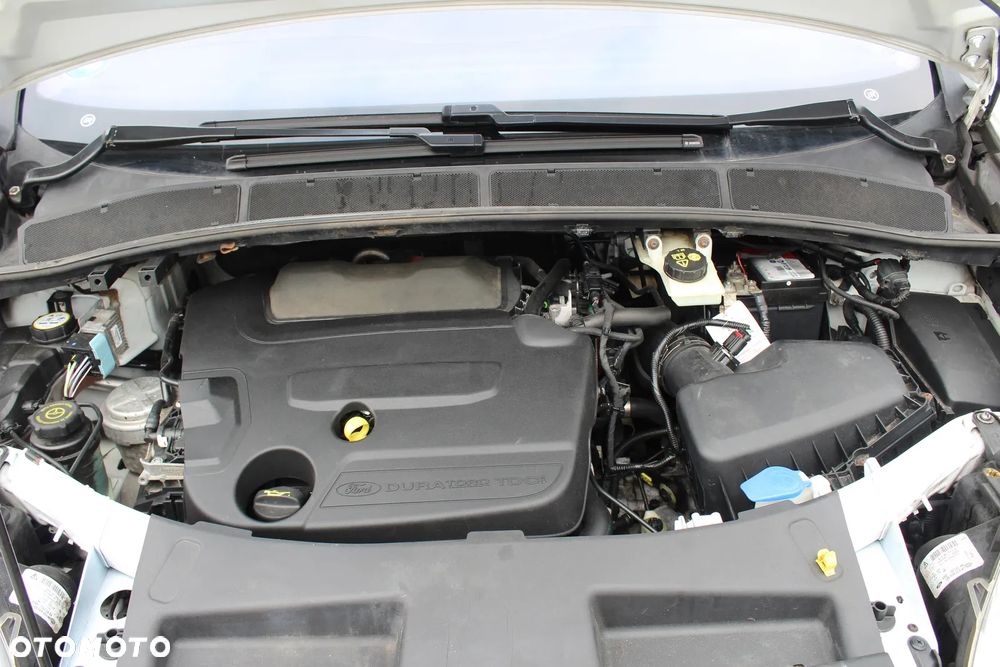 Ford S-Max 2.0 TDCi DPF Business Edition - 24