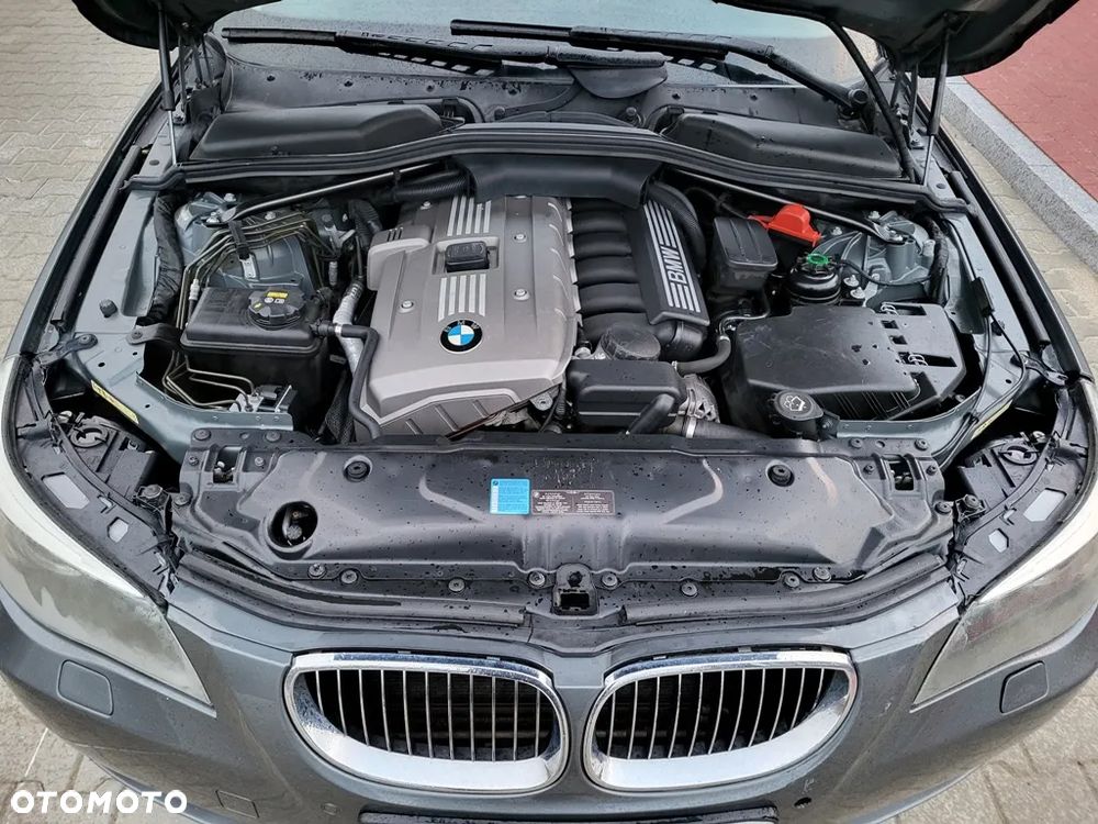 BMW Seria 5 530i - 18