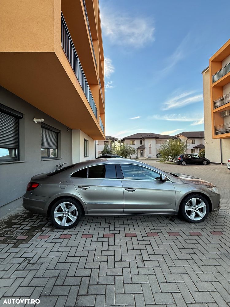 Volkswagen Passat 2.0TDI Comfortline DPF - 1