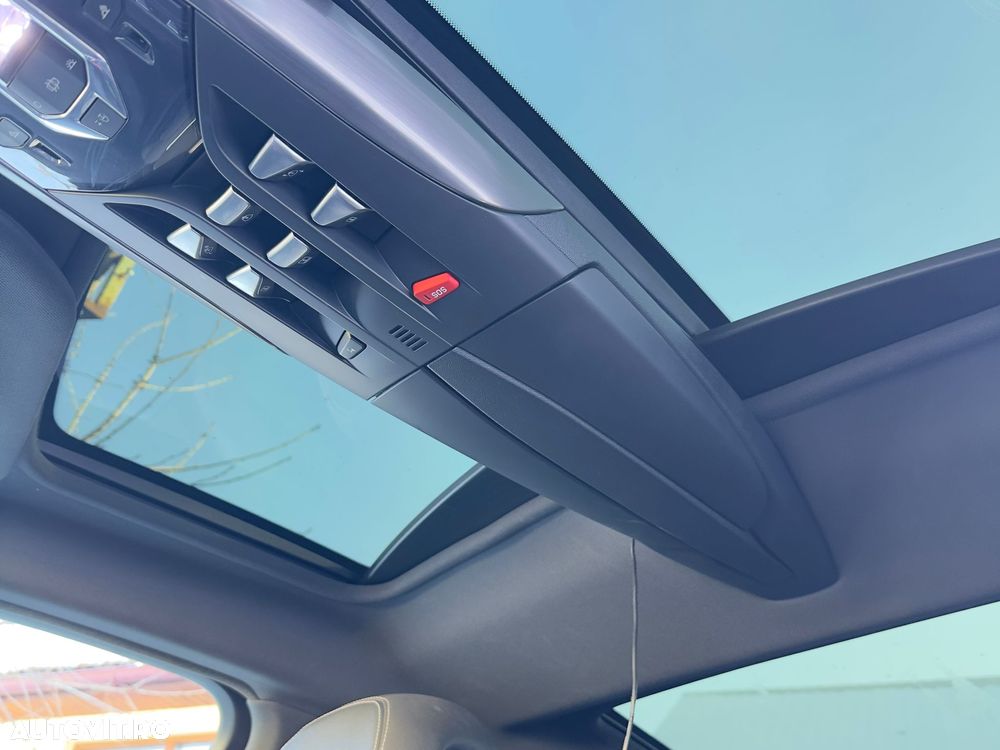 Citroën DS5 2.0 HDI BVM6 Sport Chic - 10