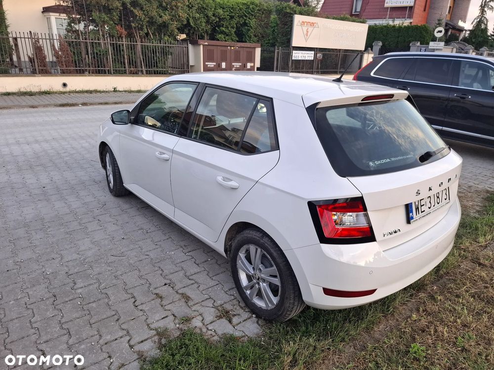 Skoda Fabia 1.0 Ambition - 13
