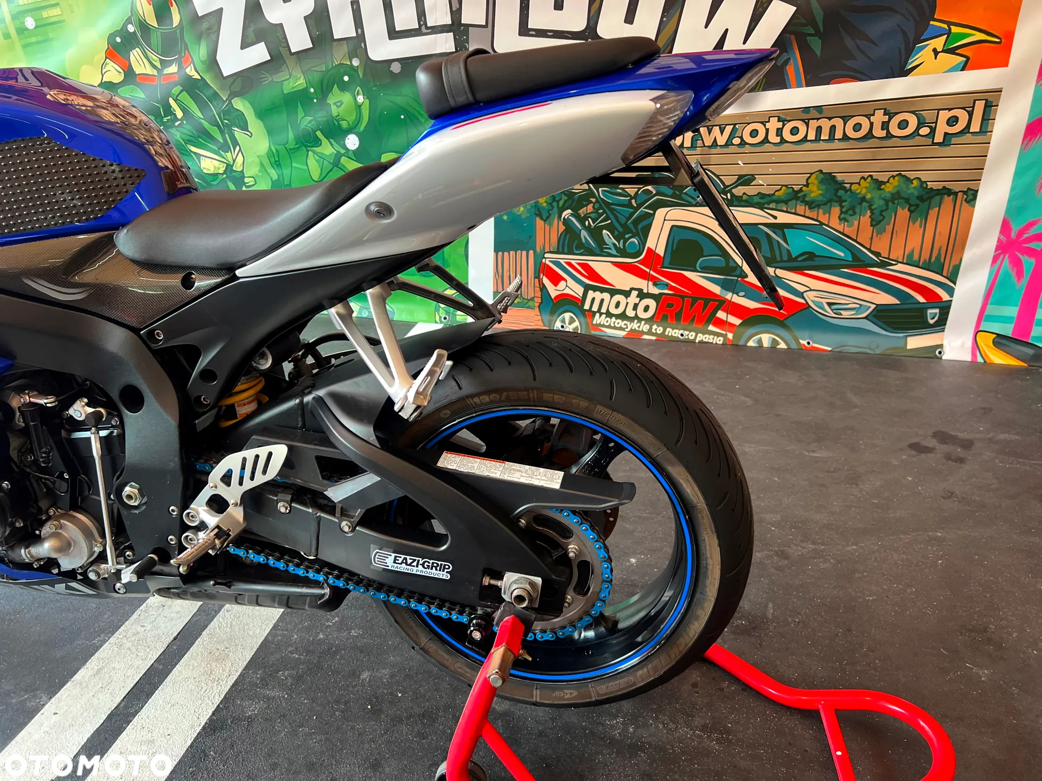 Suzuki GSX-R - 22