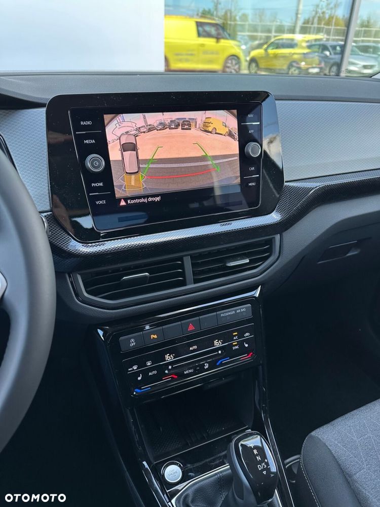 Volkswagen T-Cross 1.0 TSI Life Plus DSG - 23