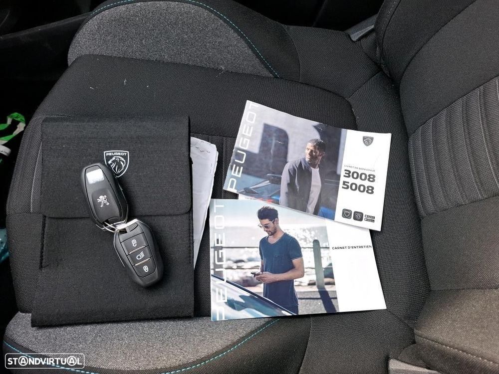 Peugeot 5008 1.2 Hybrid Active Pack e-DCS6 - 11